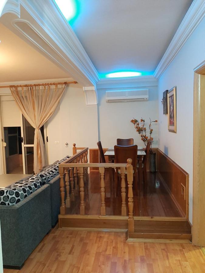 Apartament Egzoni City Center Daire Berat Dış mekan fotoğraf