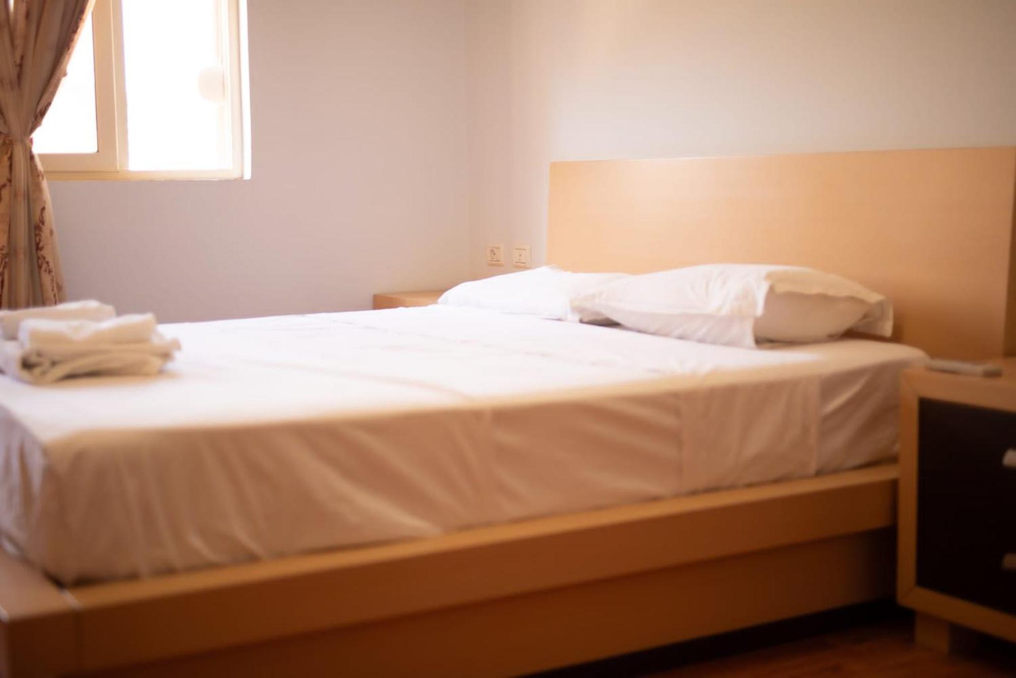 Apartament Egzoni City Center Daire Berat Dış mekan fotoğraf
